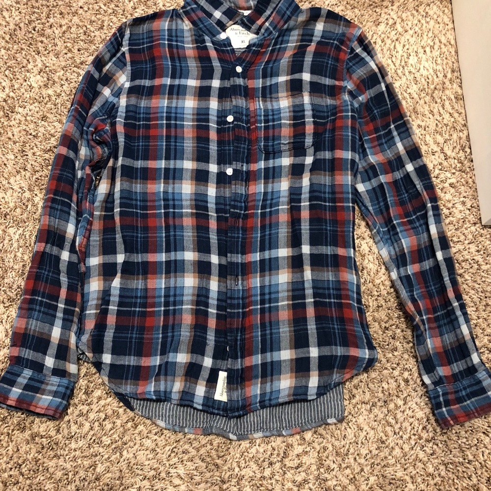 Men’s A&F Button Down Shirt